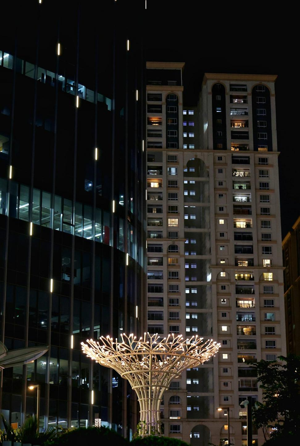 Queen West Office Complex